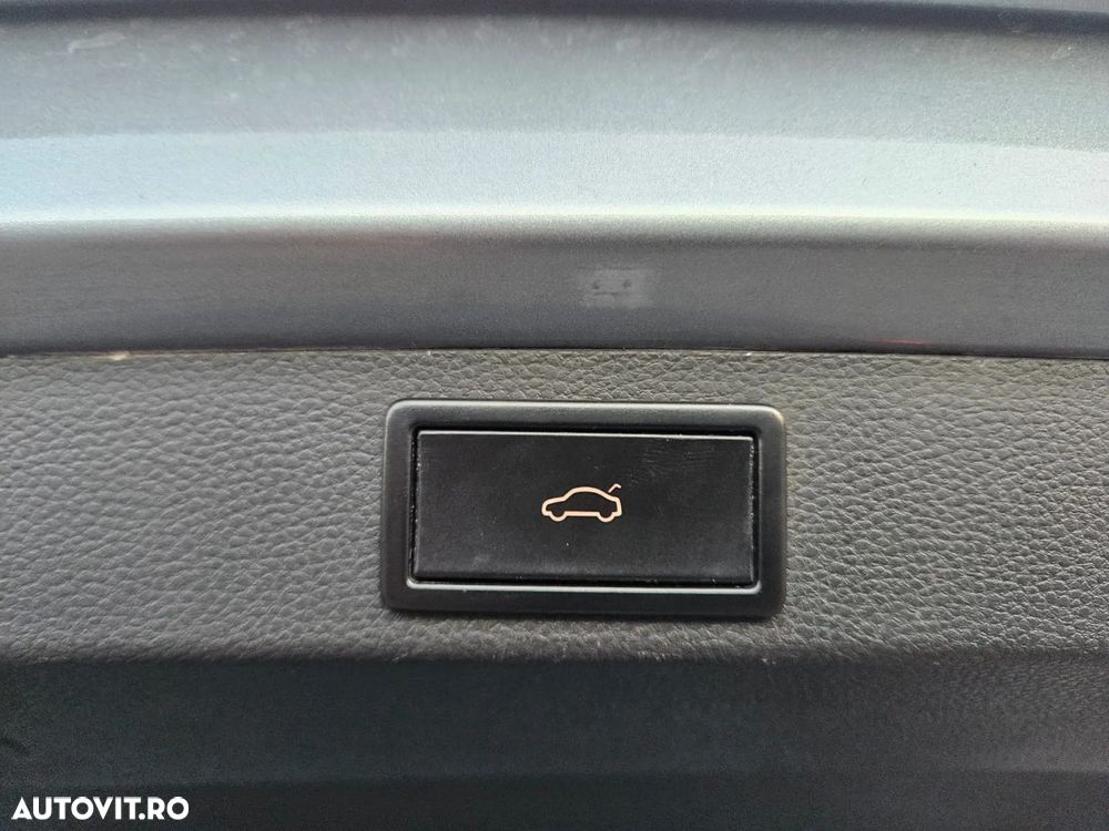 Skoda Karoq 1.6 TDI DSG Style - 9