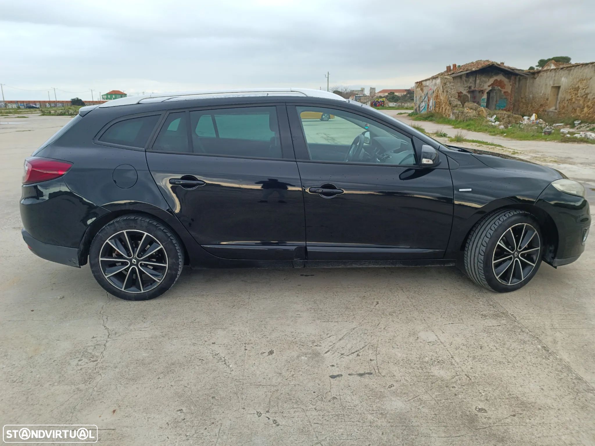 Renault Mégane Sport Tourer 1.5 dCi Bose Edition - 1
