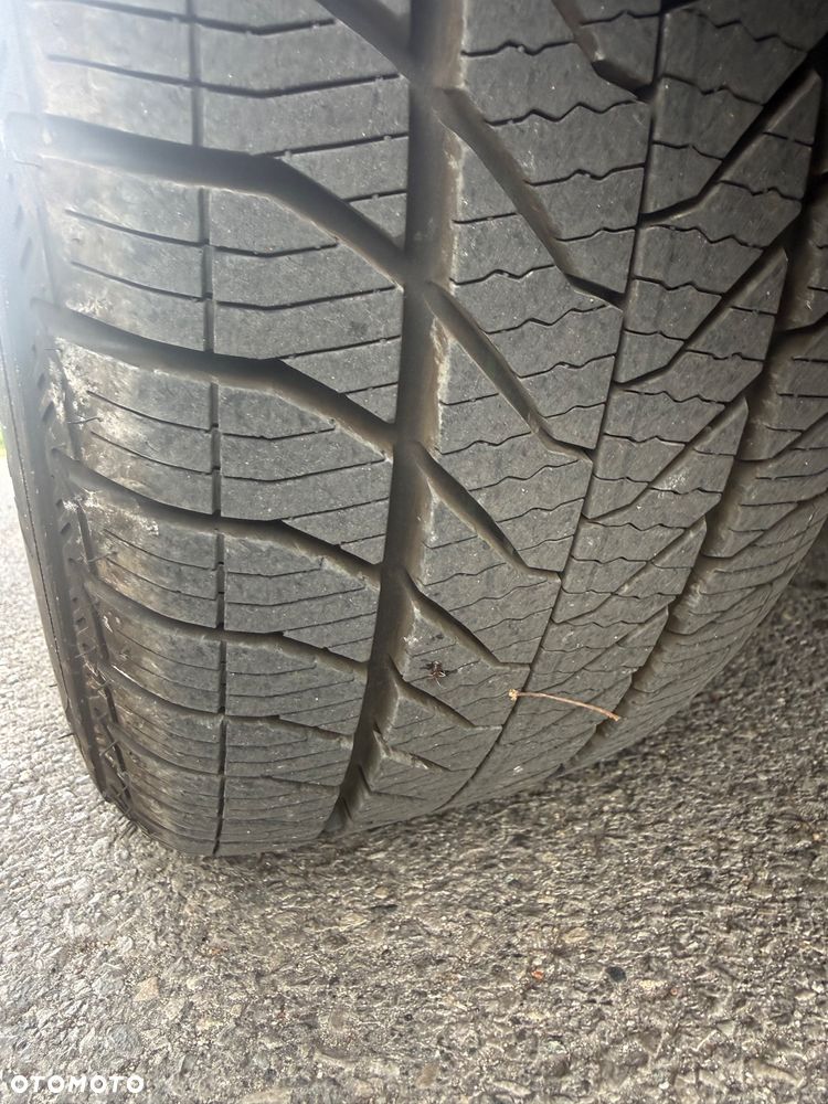 BMW Seria 1 - 18
