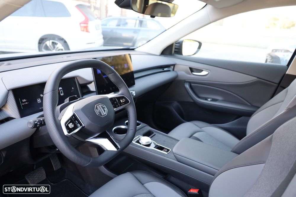 MG MGS5 EV 64 kWh Luxury - 12