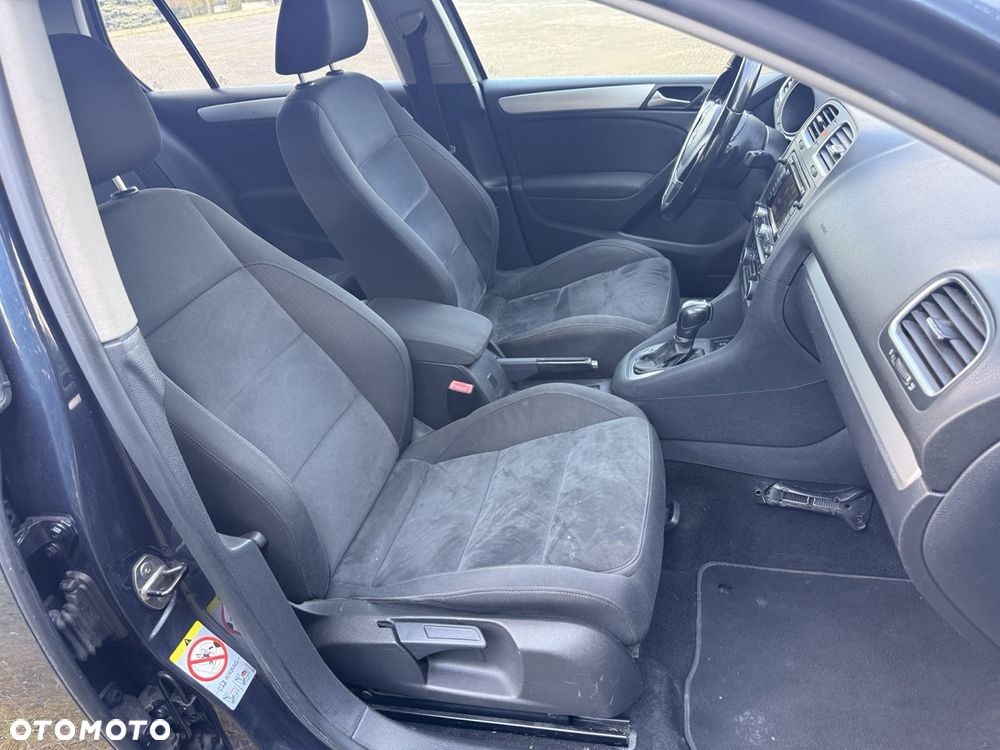 Volkswagen Golf - 21