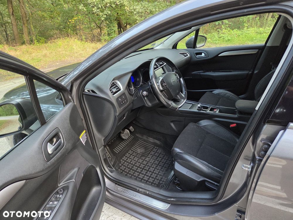 Citroën C4 1.6 e-HDi Exclusive MCP - 8