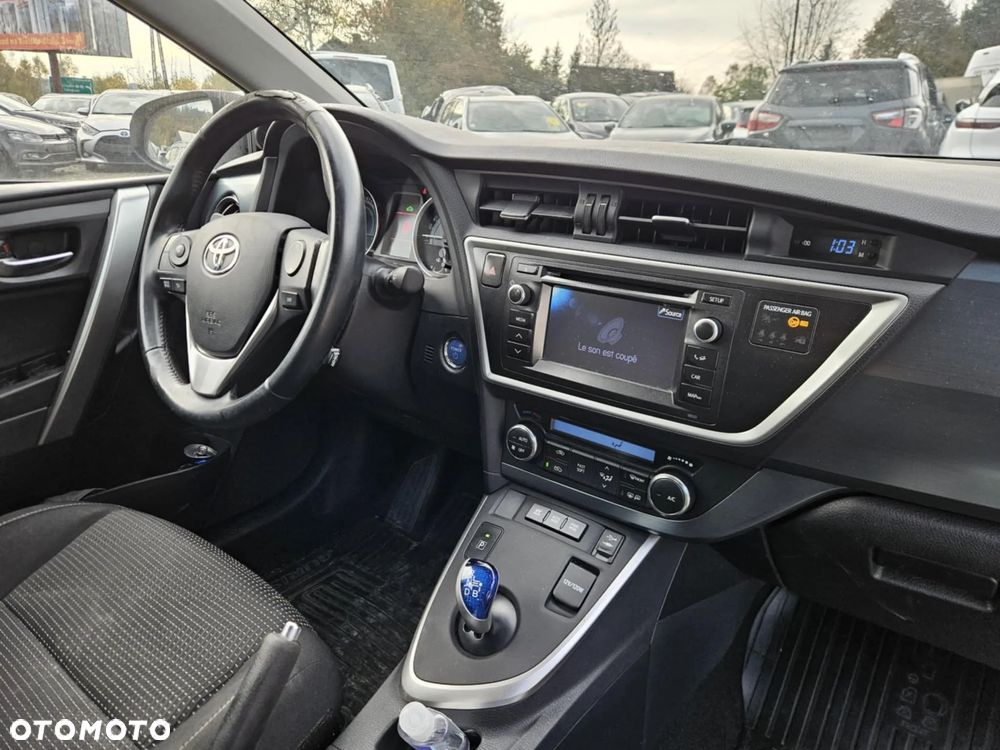 Toyota Auris 1.8 HSD Luna - 9