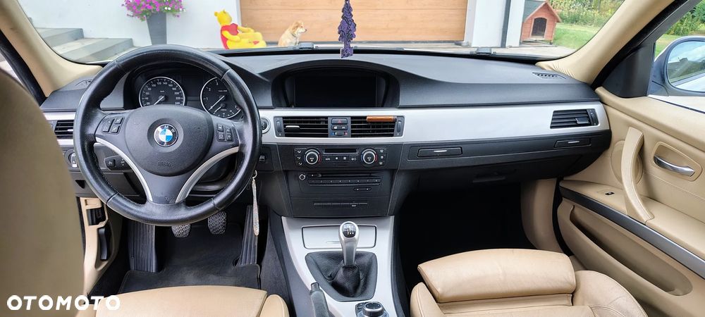 BMW Seria 3 - 11