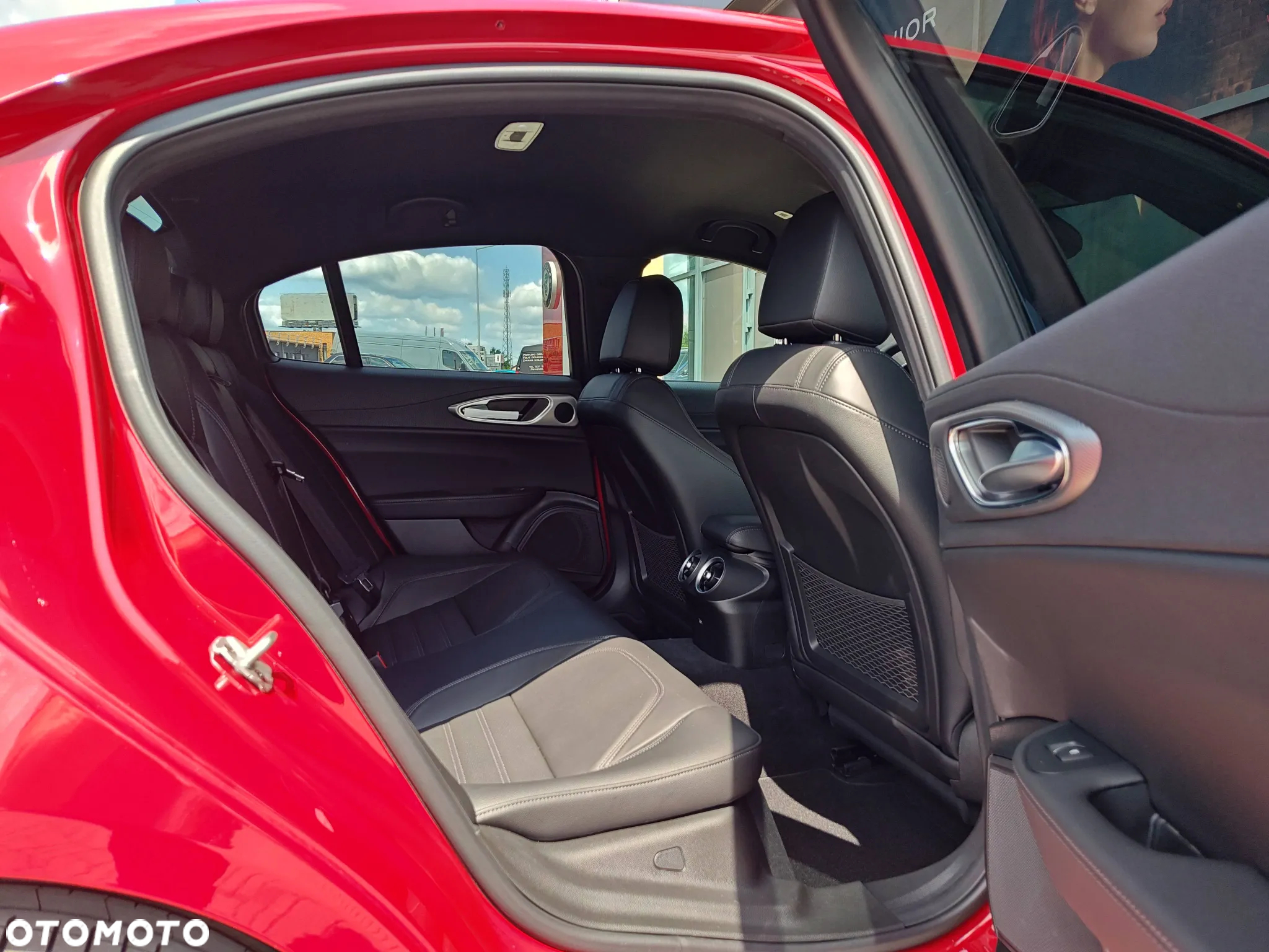 Alfa Romeo Giulia 2.0 Turbo Veloce Q4 - 12