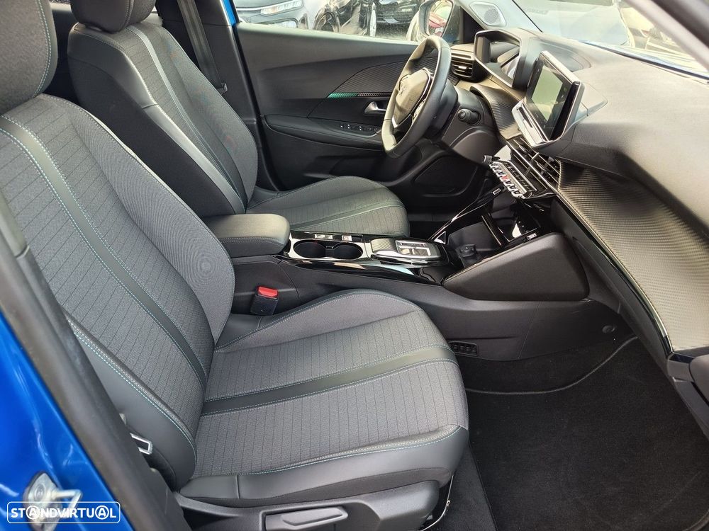 Peugeot e-2008 50 kWh Allure - 14