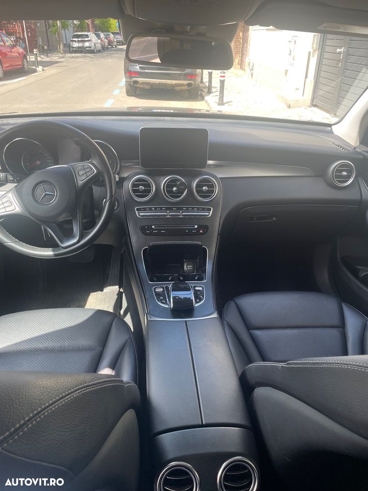 Mercedes-Benz GLC - 4