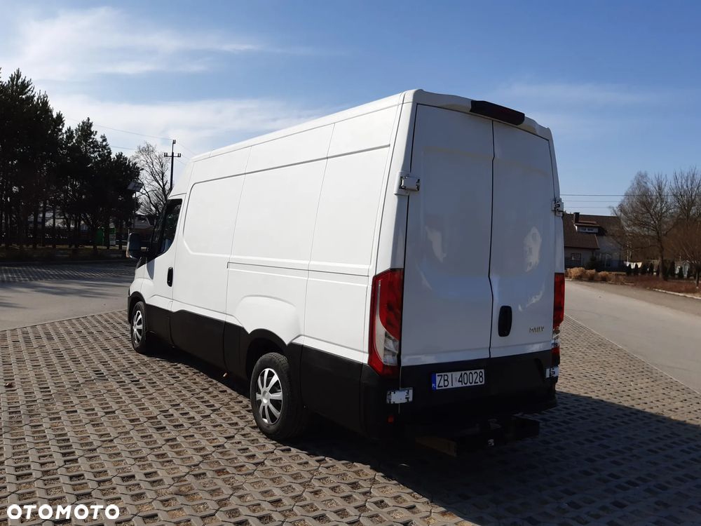 Iveco DAILY35 - 8