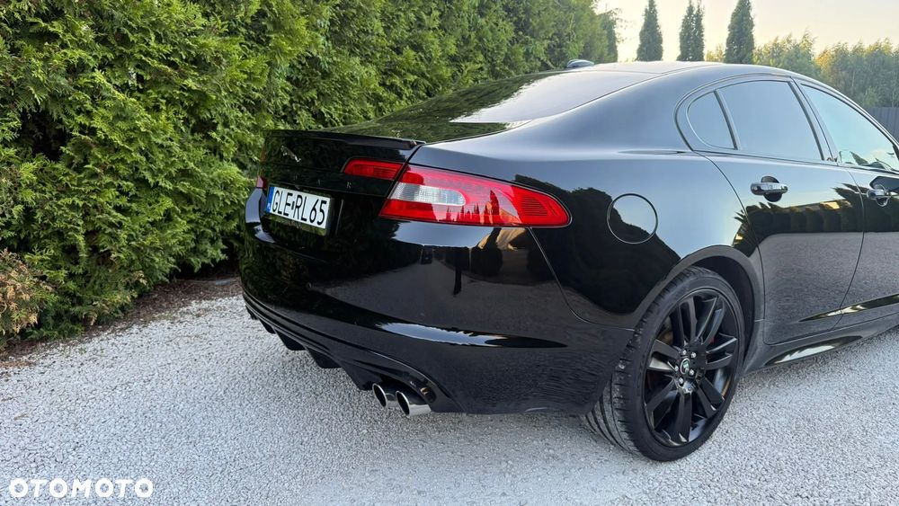 Jaguar XF - 1