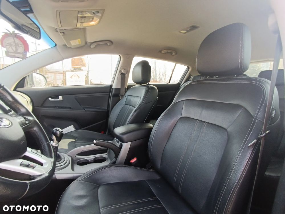 Kia Sportage 1.7 CRDI 2WD ISG Dream-Team Edition - 15