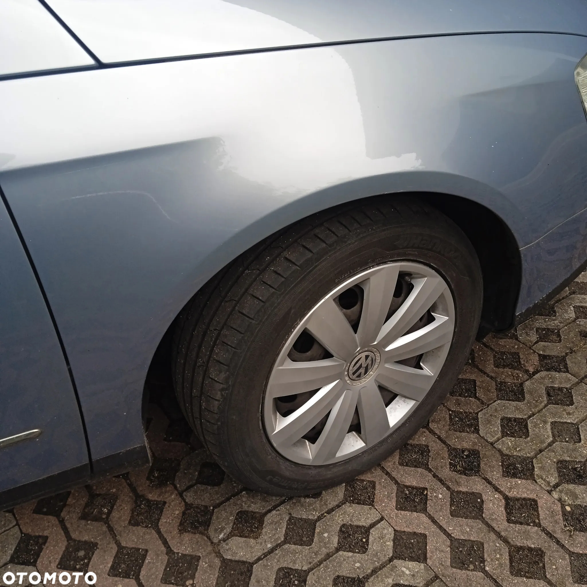Volkswagen Passat 1.6 TDI DPF BlueMot Comfortline - 31