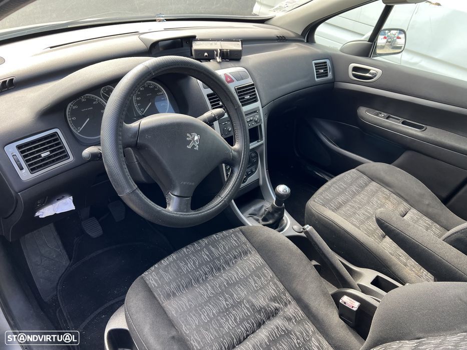 Peugeot 307 1.4 Hdi ano 2004 para peças - 5