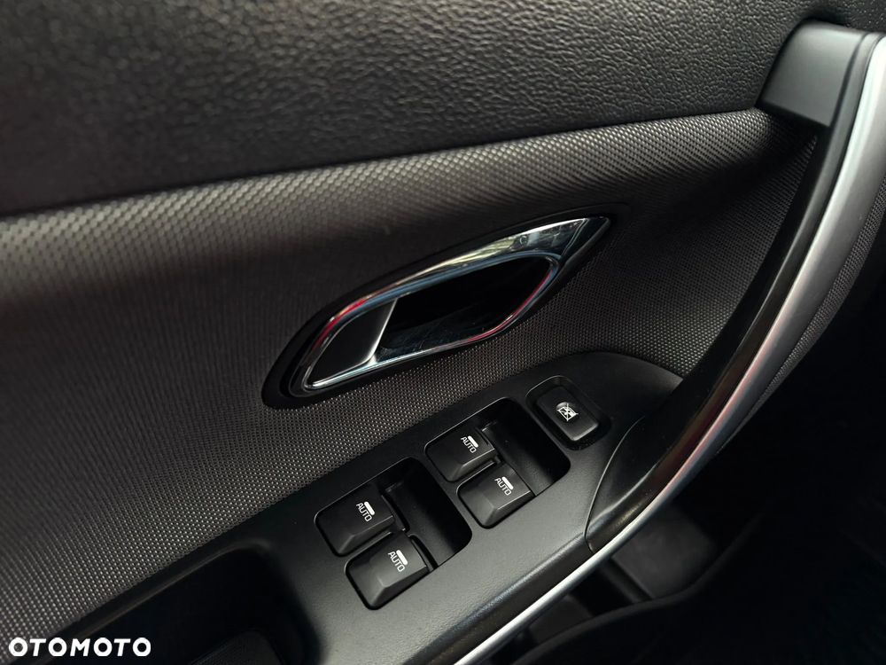 Kia Ceed 1.4 CVVT Fifa World Cup Edition - 35