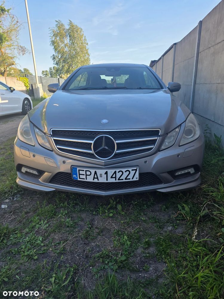 Mercedes-Benz Klasa E 350 CDI DPF BlueEFFICIENCY 7G-TRONIC Avantgarde - 3