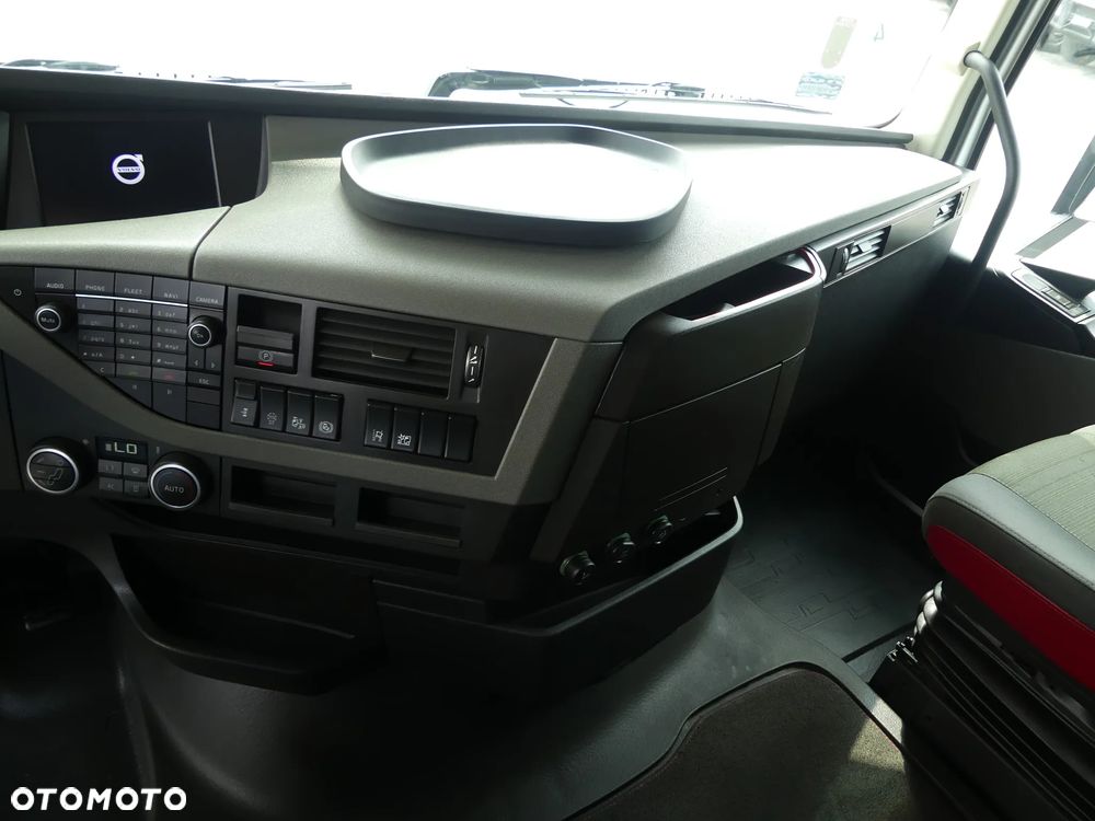 Volvo FH4 500 / EURO 6 / AUTOMAT / LOW DECK  / XXL / - 30
