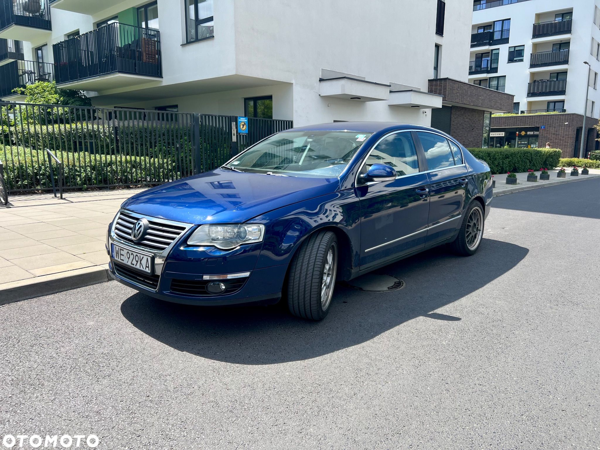 Volkswagen Passat 3.2 V6 FSI 4Mot Sportline DSG - 1