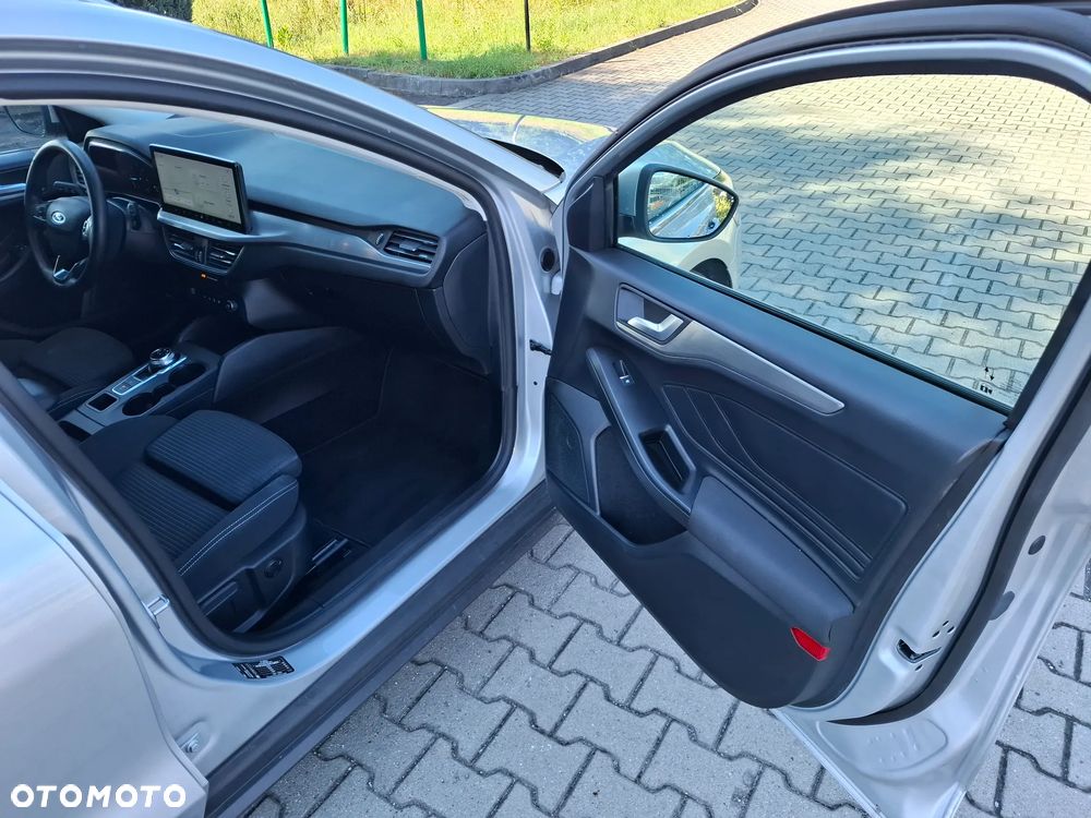 Ford Focus SW - 34