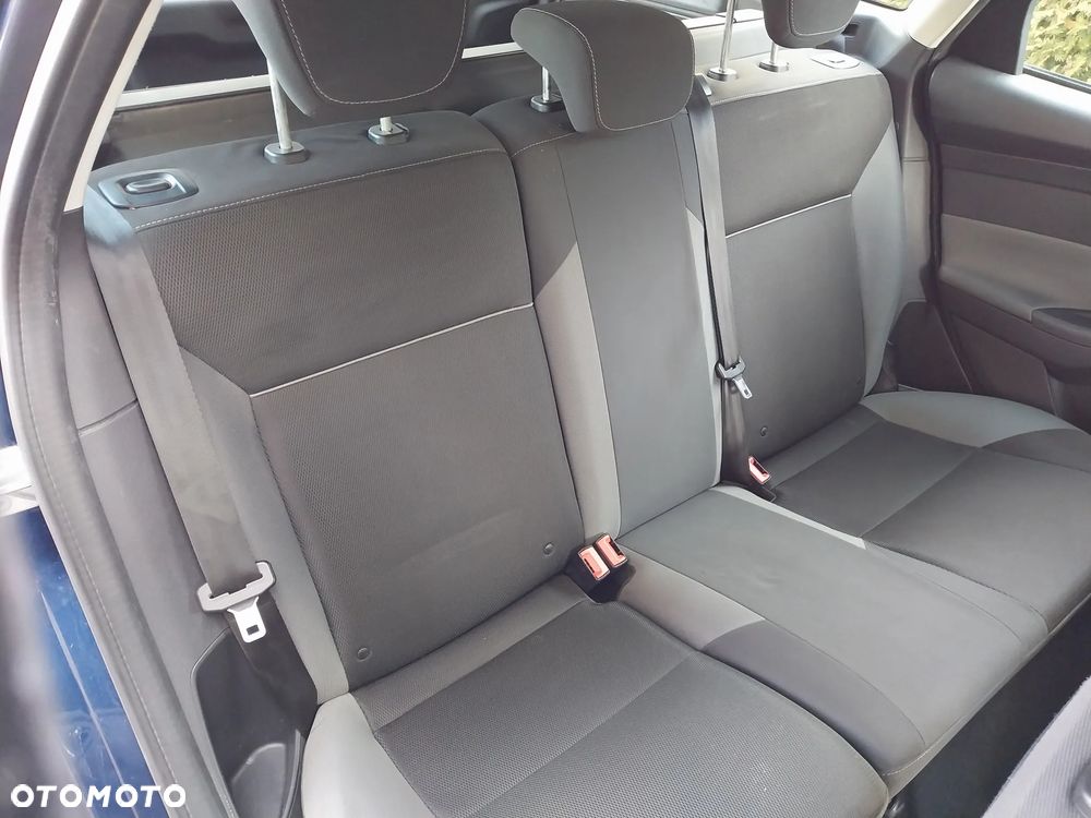 Ford Focus 1.6 Trend - 8