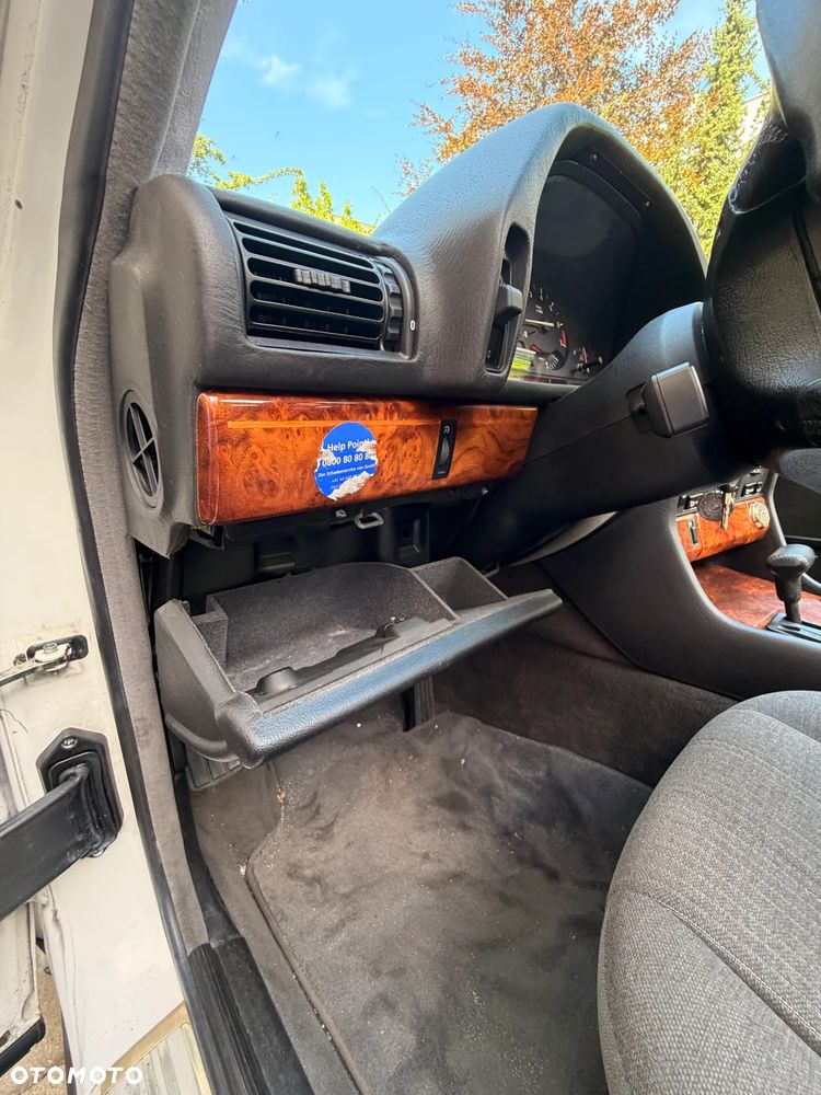 BMW Seria 7 - 16