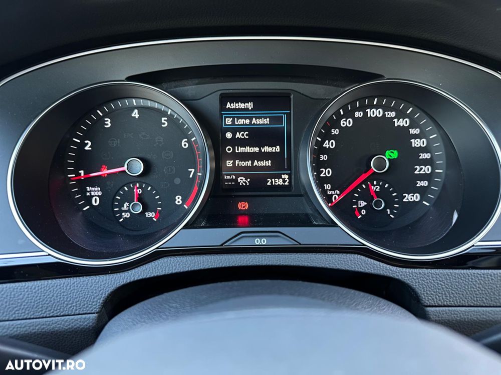 Volkswagen Passat 1.5 TSI ACT OPF DSG Comfortline - 32