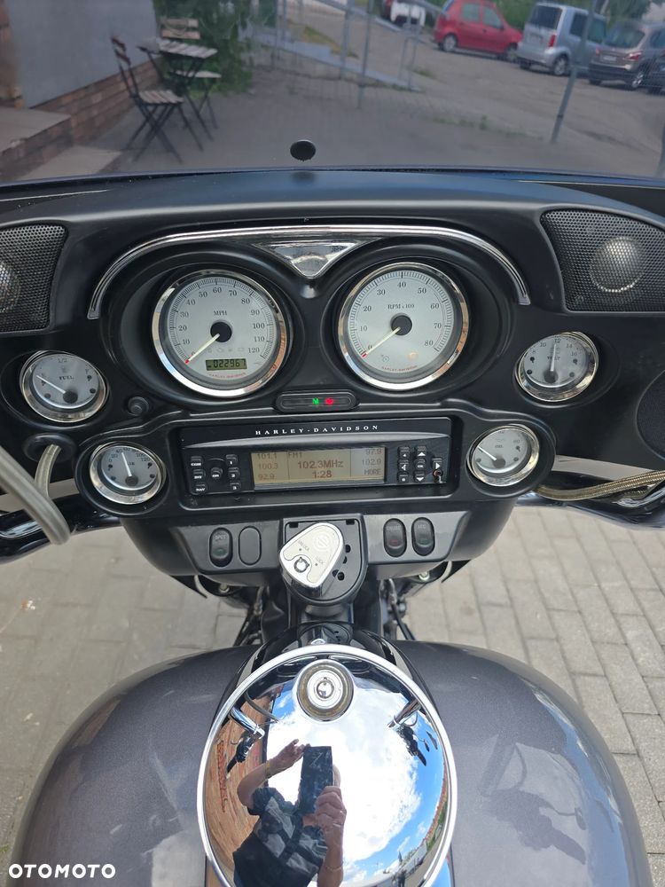Harley-Davidson Touring Street Glide - 9