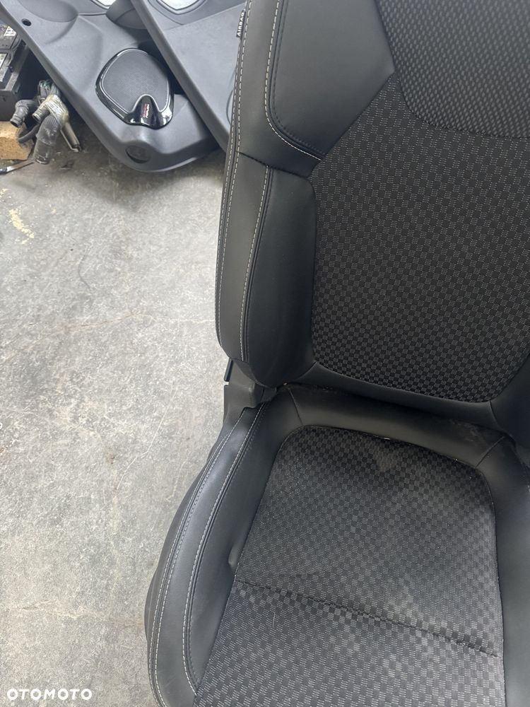 Fotele komplet BOSE Renault Clio IV KOMBI - 7