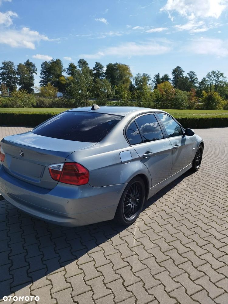 BMW Seria 3 - 2