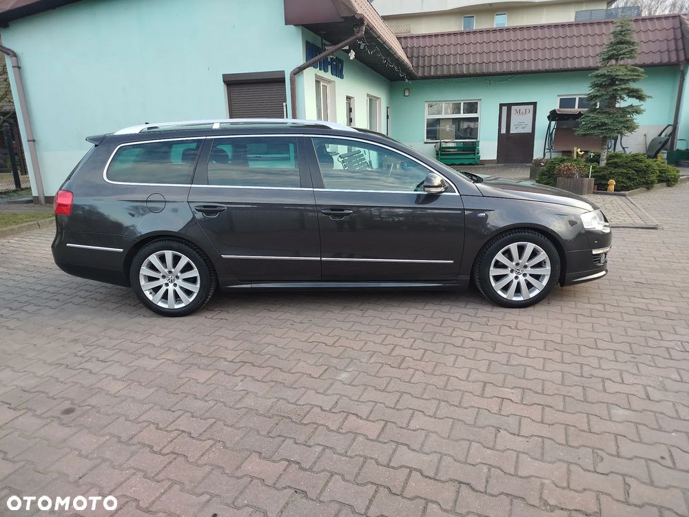 Volkswagen Passat 2.0 Blue TDI DPF Sportline - 9