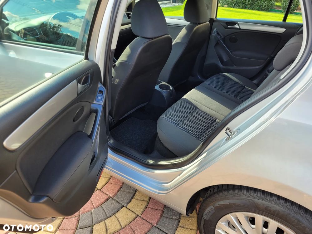 Volkswagen Golf 1.6 Edition - 11