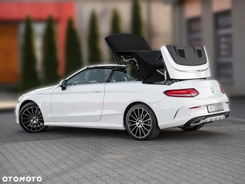 Mercedes-Benz Klasa C 200 9G-TRONIC AMG Line - 4