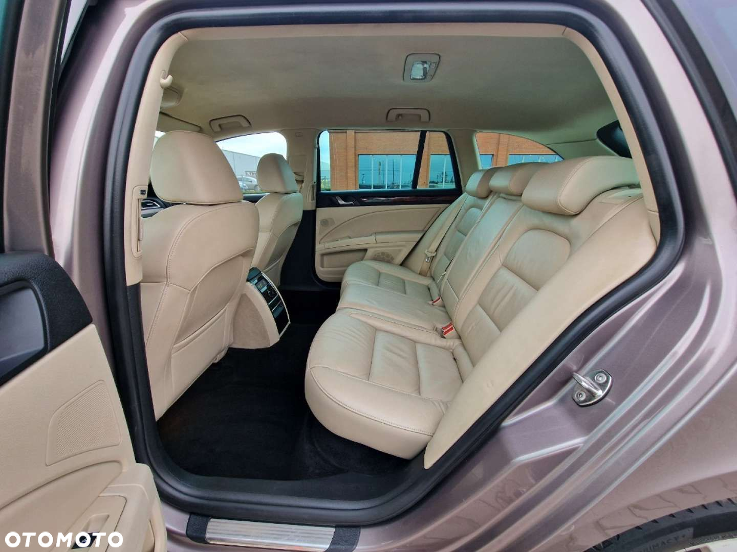Skoda Superb - 16