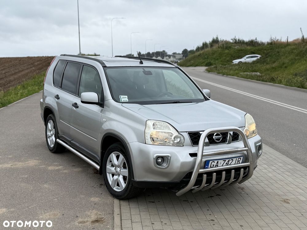 Nissan X-Trail - 1
