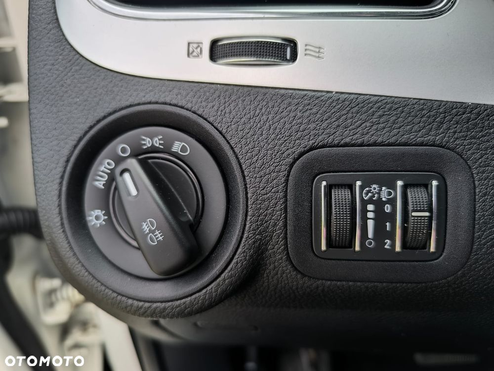 Fiat Freemont 3.6 V6 Lounge - 18