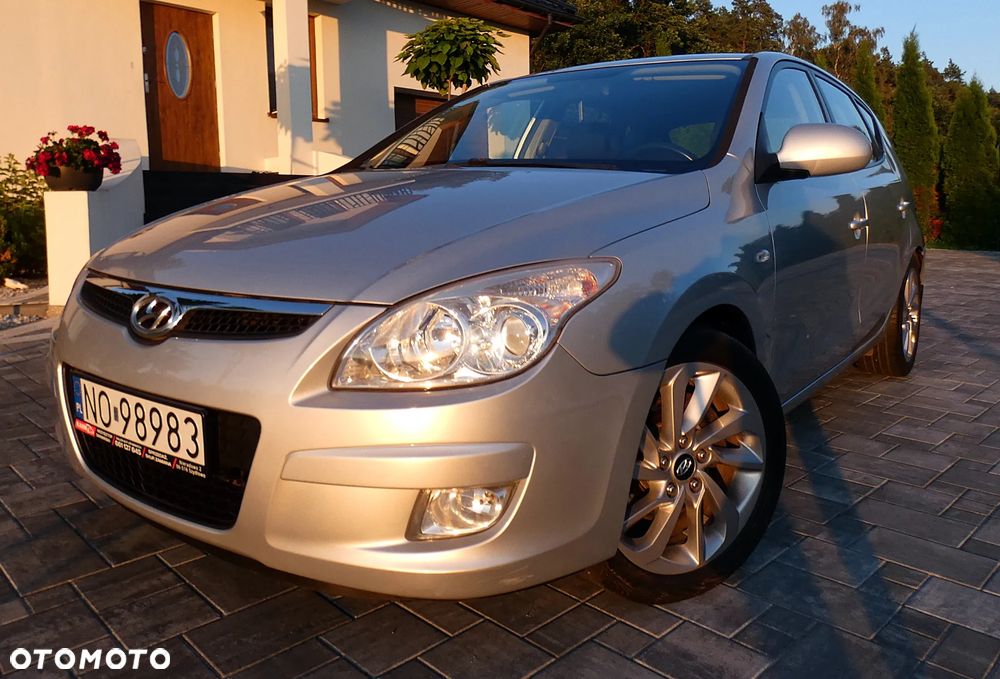 Hyundai i30 1.4 Comfort World Cup - 7