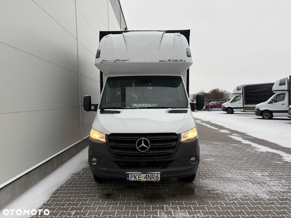 Mercedes-Benz Sprinter - 3
