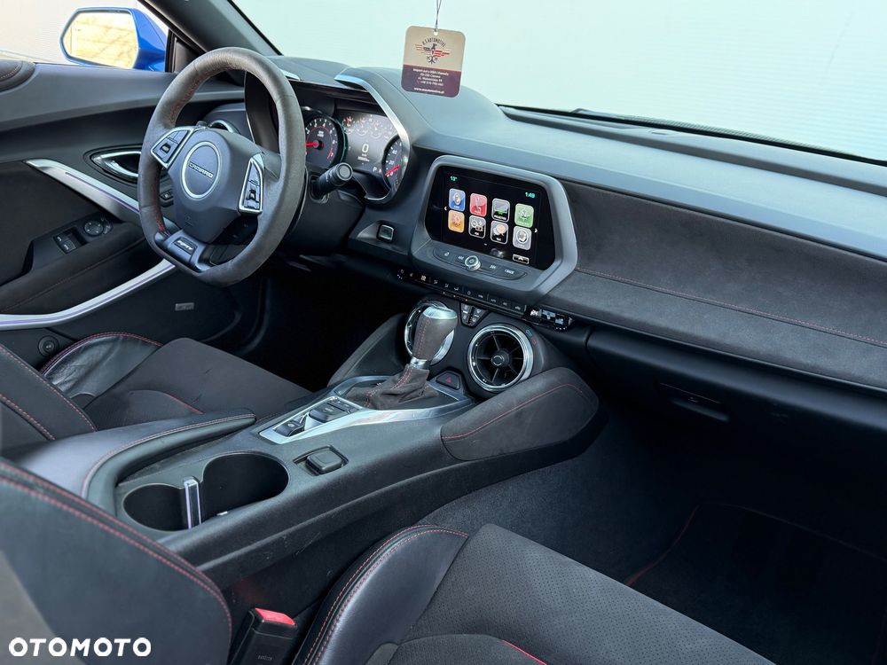 Chevrolet Camaro - 26