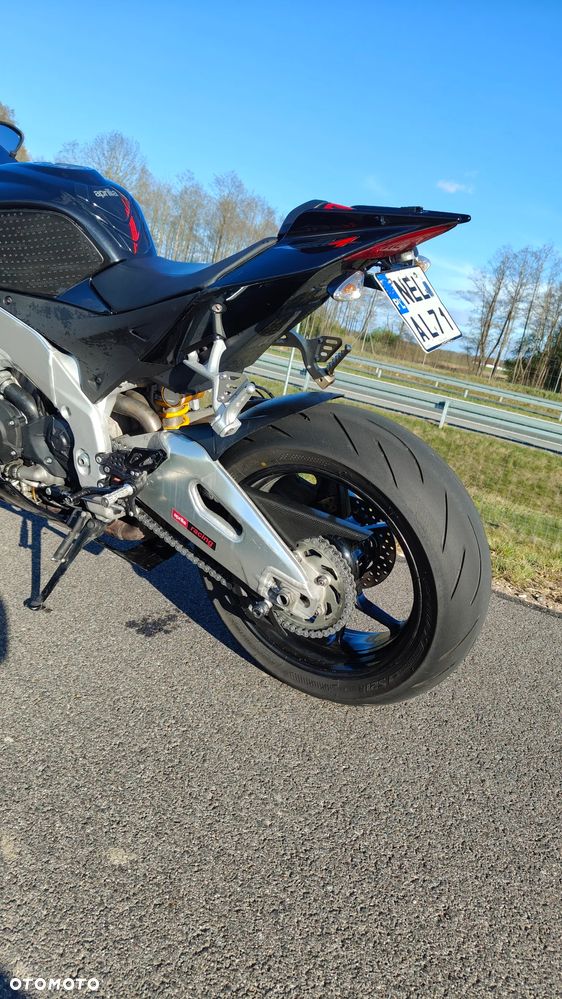 Aprilia RSV - 7