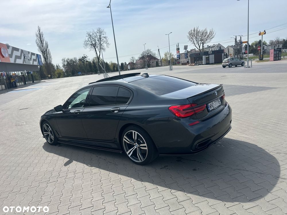 BMW Seria 7 740Li - 7