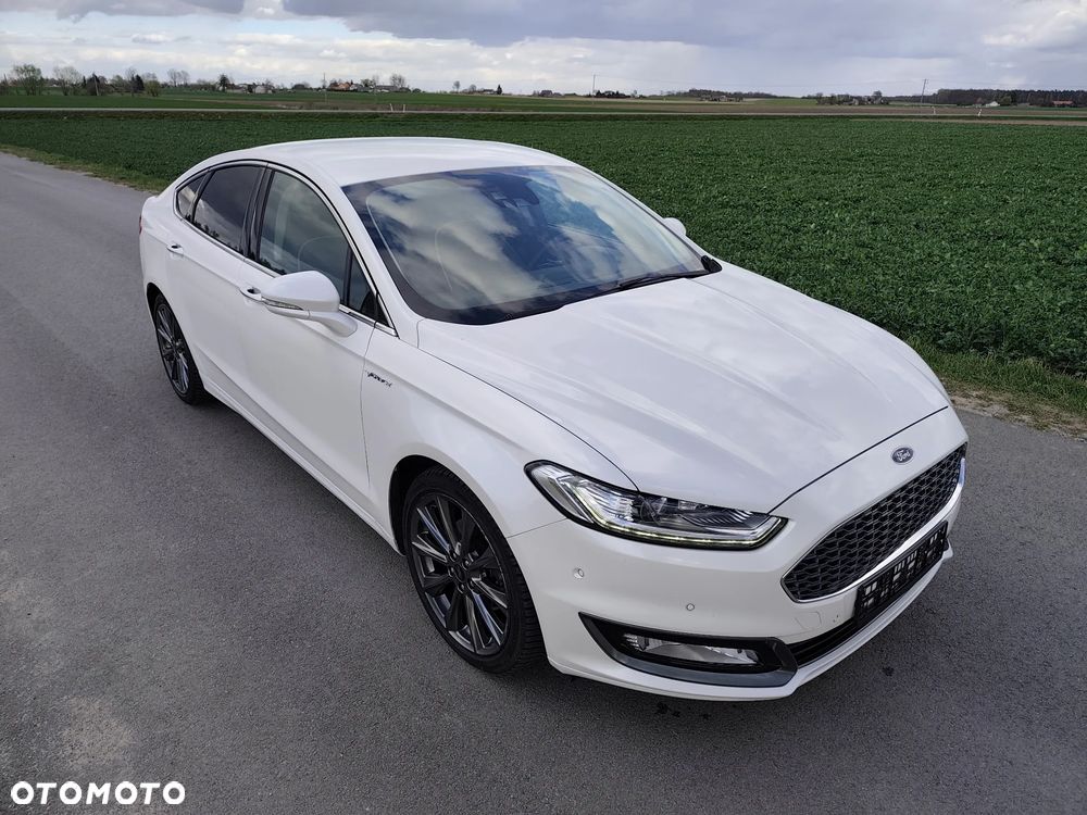 Ford Mondeo 2.0 TDCi STart-Stopp PowerShift-Aut Vignale - 11