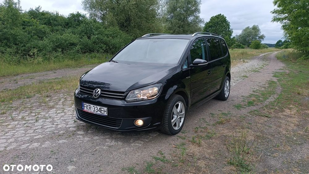 Volkswagen Touran - 1