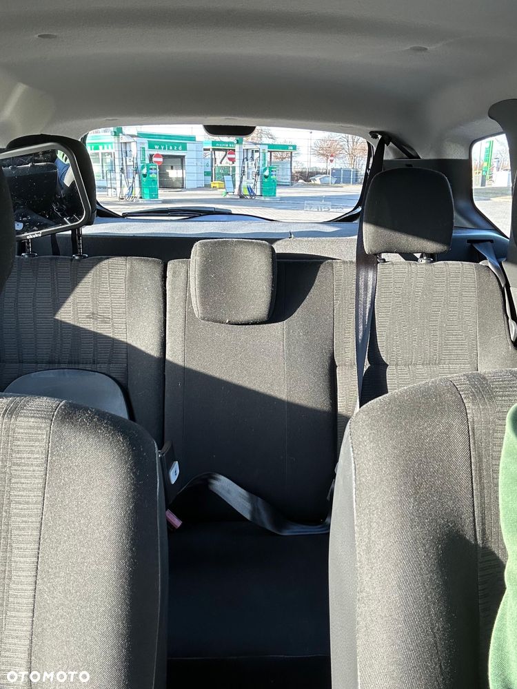 Dacia Duster 1.6 16V 4x2 - 12