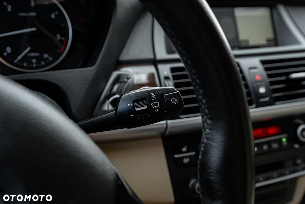 BMW X5 xDrive30d - 38