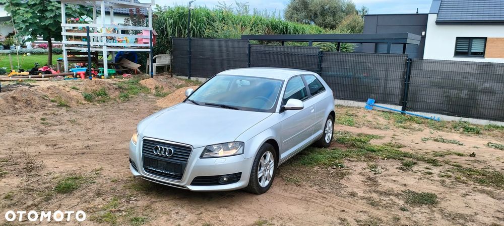 Audi A3 3-drzwiowe 1.4T FSI Attraction - 2