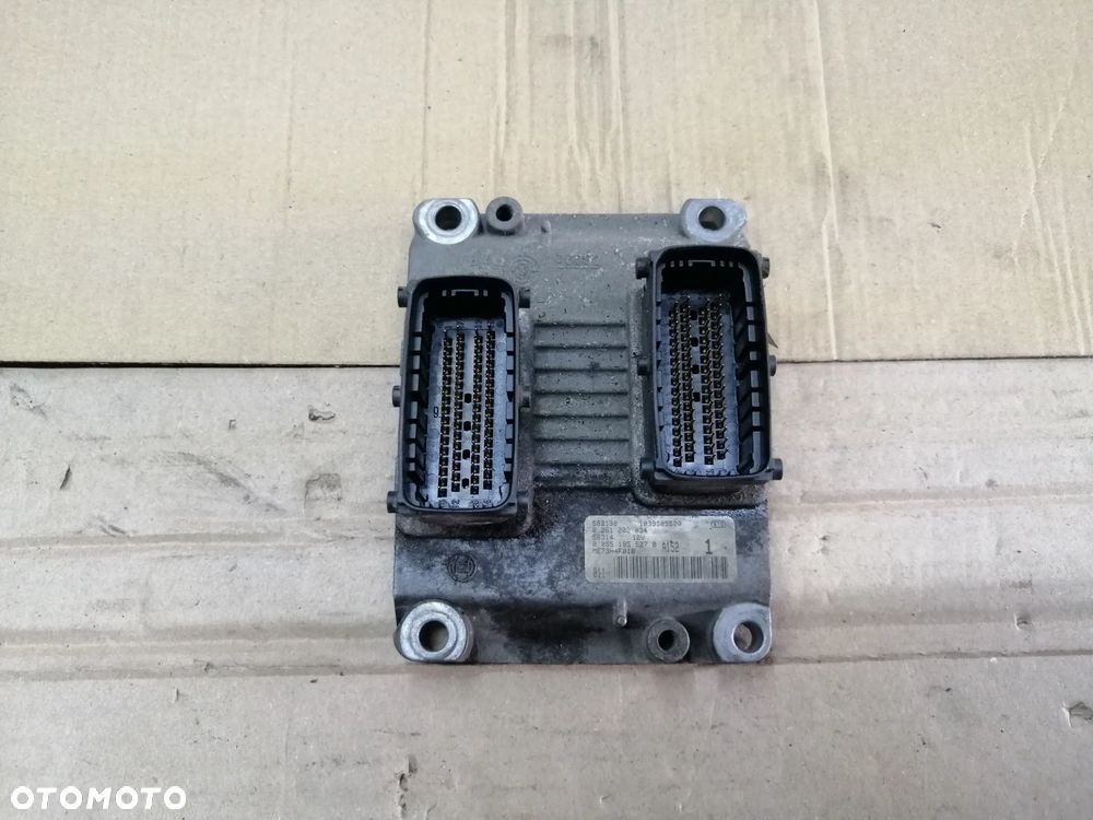 Lancia Ypsilon 1.6 komputer sterownik silnika 0261208034  0055195527 - 2
