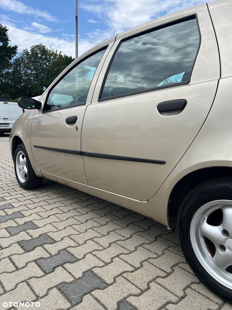 Fiat Punto 1.2 8V - 9
