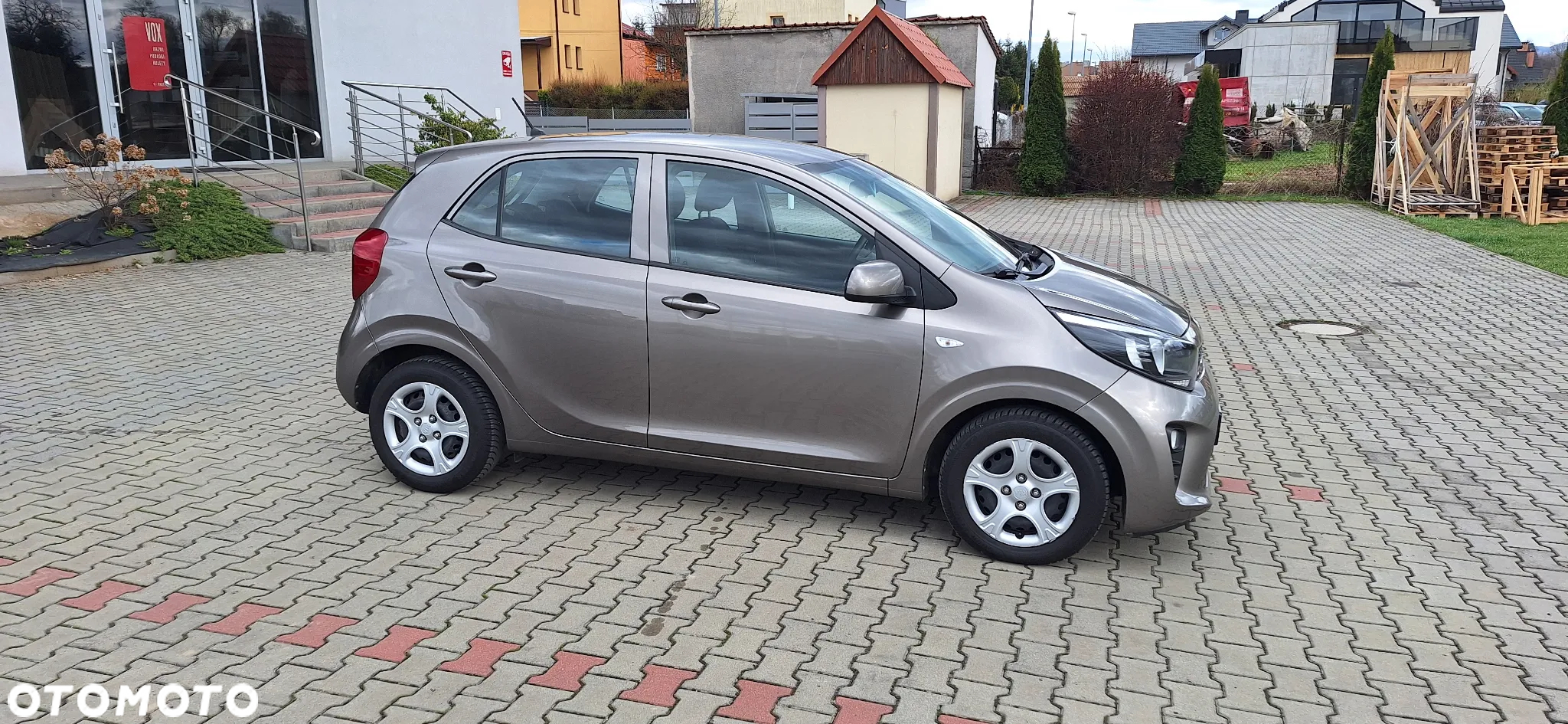 Kia Picanto - 18