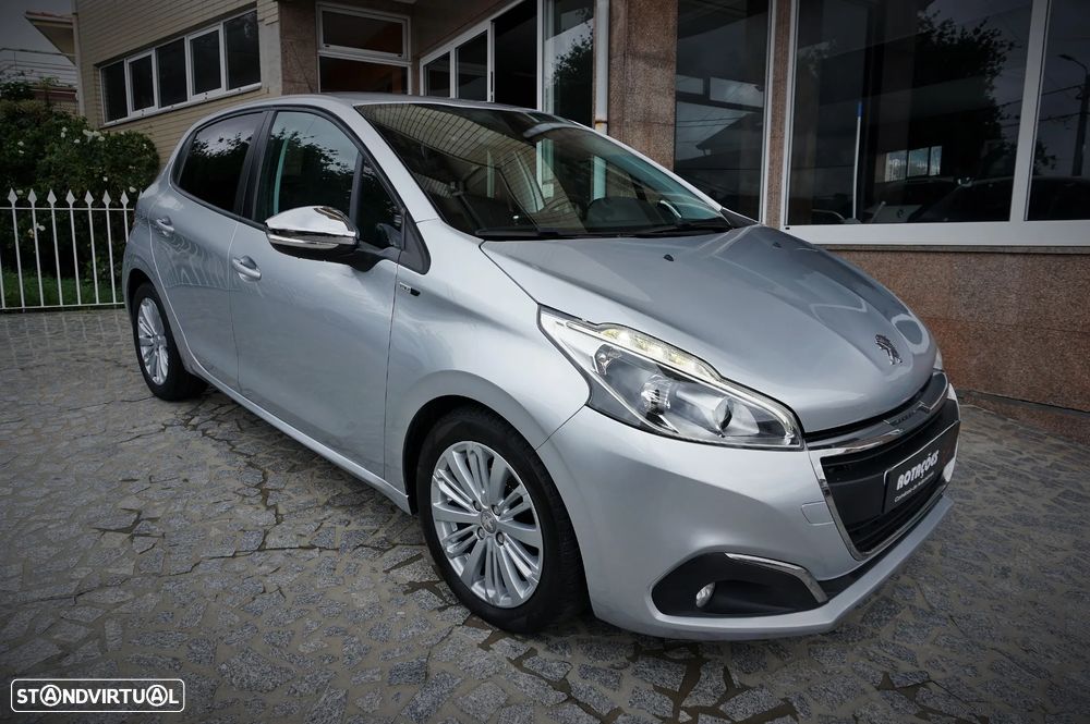 Peugeot 208 1.6 BlueHDi Style - 3