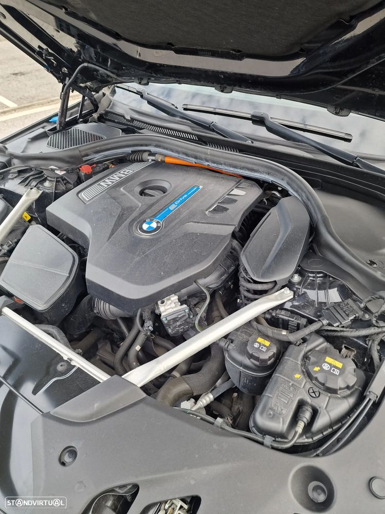 BMW 530 e iPerformance Pack M - 19