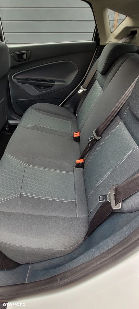 Ford Fiesta 1.6 TDCi Titanium - 5