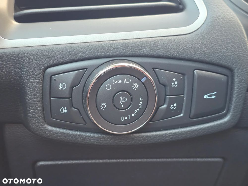 Ford S-Max - 23